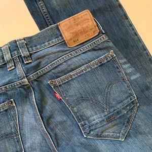 Levi’s Slim Straight Men’s jeans